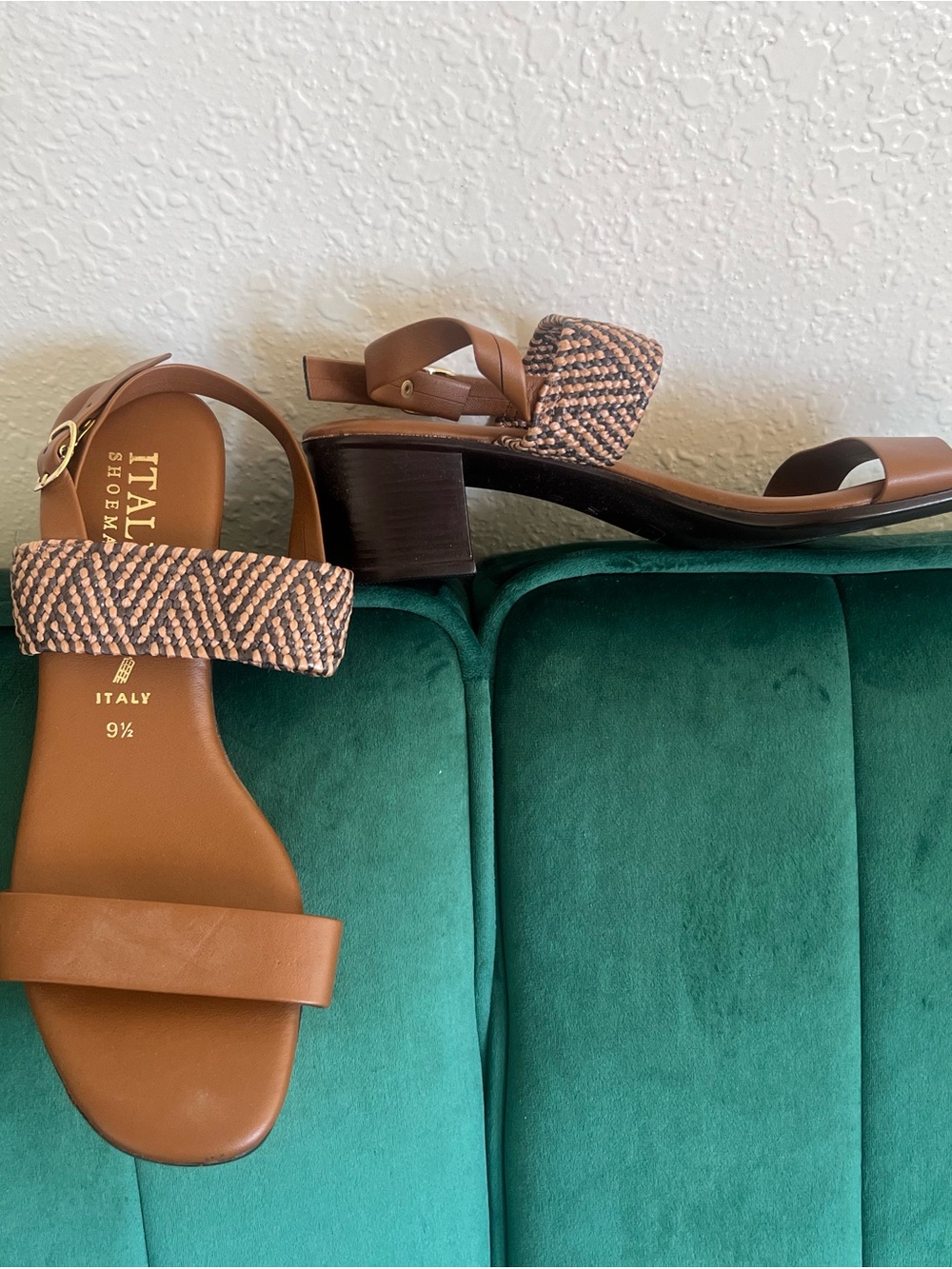Italian Shoemakers Brown Woven-Strap Sandals 9.5